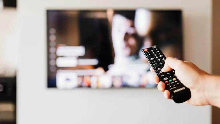 amankan dulu - ilustrasi berita Sebelum Menghubungkan Smart TV, Tablet, atau Ponsel Lagi, Amankan Dulu