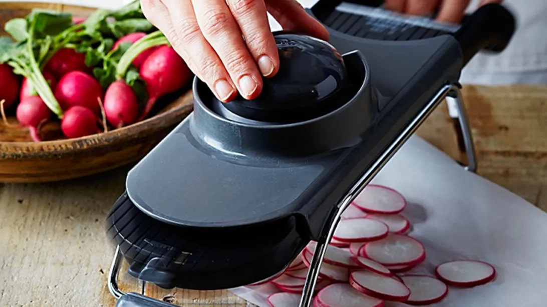 gadget dapur - ilustrasi berita Koki Sebut 20 Gadget Dapur yang Boros dan Pilihan Pengganti