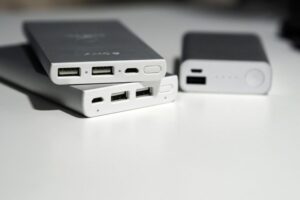 power bank terbaik - ilustrasi berita 8 Power Bank Terbaik 2026 yang Bagus, Awet, dan Fast Charging