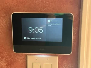 smart hub pro 2 - ilustrasi berita Vivint Smart Hub Pro 2: Ulasan Lengkap Hub Keamanan Rumah Pintar yang…