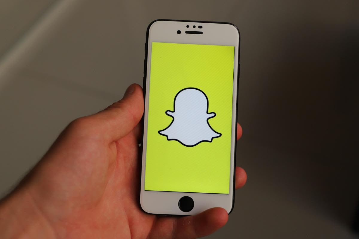 guru dilarang mengajar Guru dilarang mengajar setelah mengirim foto eksplisit… guru dilarang mengajar - ilustrasi berita Guru dilarang mengajar setelah mengirim foto eksplisit lewat Snapchat kepada…