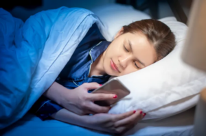 waktu tidur - ilustrasi berita Jangan Biarkan Gadget Mencuri Waktu Tidurmu
