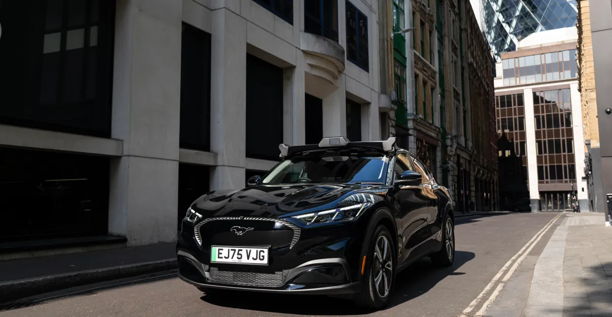 robotaxis di london - ilustrasi berita Uber Lebih Dulu Luncurkan robotaxis di London, Kalahkan Waymo